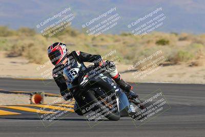 media/Oct-29-2022-CVMA (Sat) [[14c0aa3b66]]/Race 8 Supersport Middleweight/Folder 2/